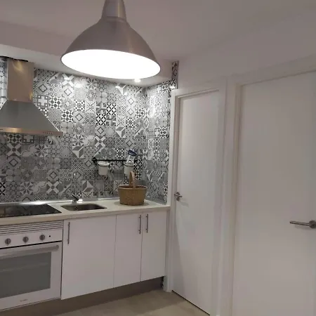 Vivienda Con Terraza En Playas De *