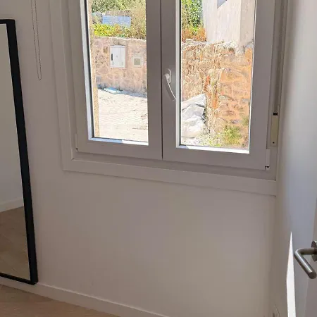 Apartamento Vivienda Con Terraza En Playas De Baiona