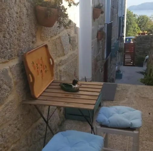 Vivienda Con Terraza En Playas De Baiona