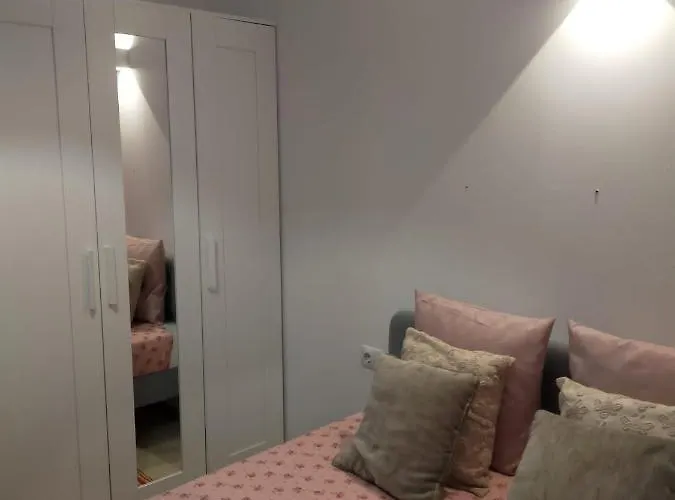 Apartamento Vivienda Con Terraza En Playas De Baiona