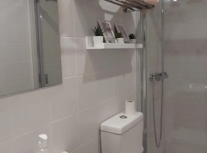 Vivienda Con Terraza En Playas De Apartamento *